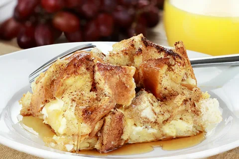 french toast casserole with cream cheese