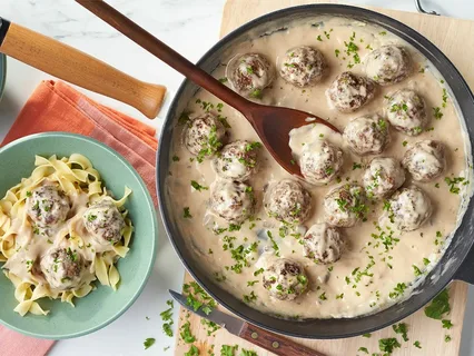 Beef Stroganoff Recipe With Cream of Mushroom Soup – Tasty Kitchen