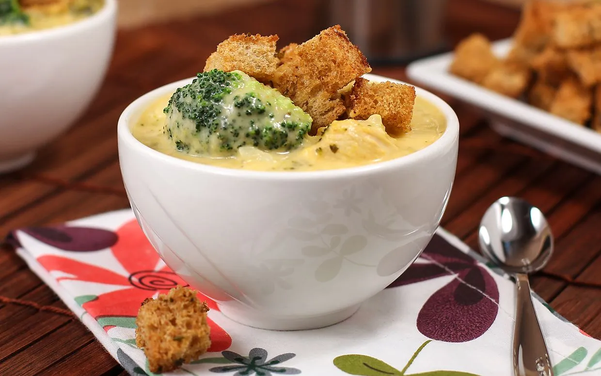 Panera Bread Broccoli Cheddar Soup Recipe