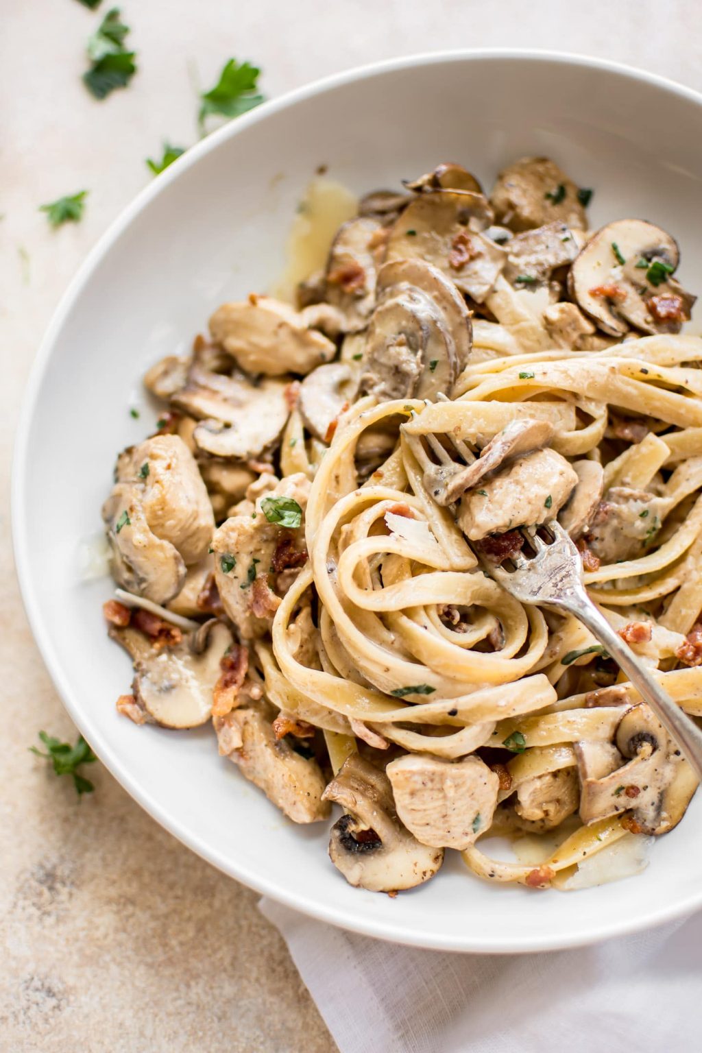 chicken bacon mushroom pasta